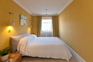 Bedroom - click for photo gallery